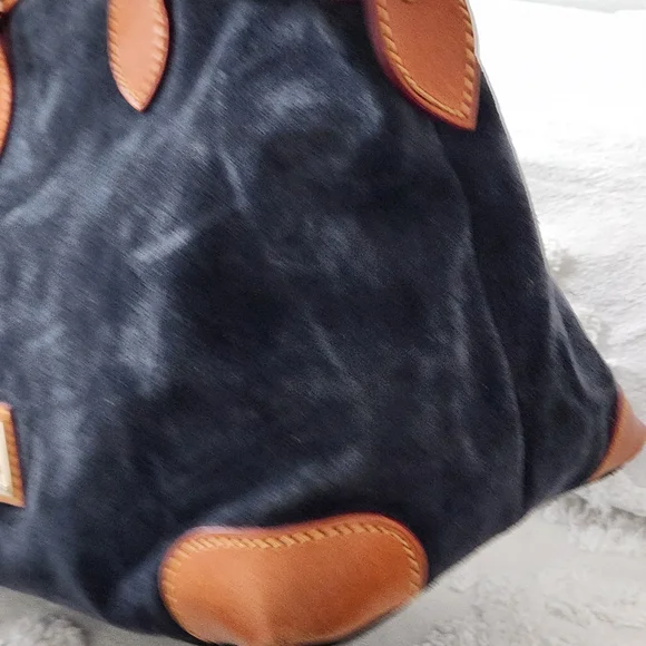 Dooney and Bourke Marine Suede And Leather Satchel Bag J8420049 - Picture 4 of 14